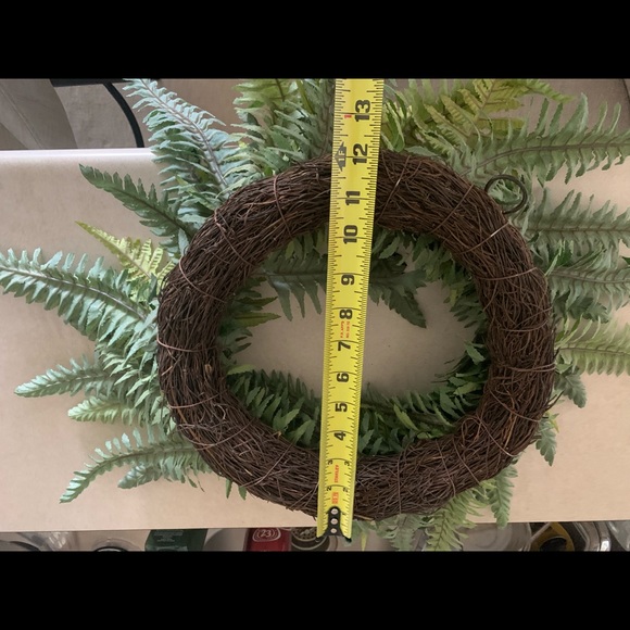 Leafy wreath - Picture 6 of 8